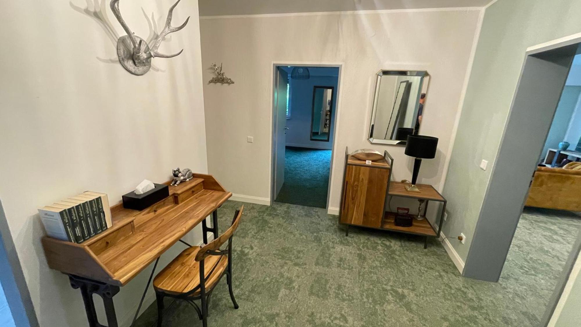 Besotel Erkrath- Schicke Fewo Oder Apartments Zentral Naehe Bahnhof Und Autobahn Im Neandertal Mit Glasfaser Wlan Und Freies Parken Extérieur photo