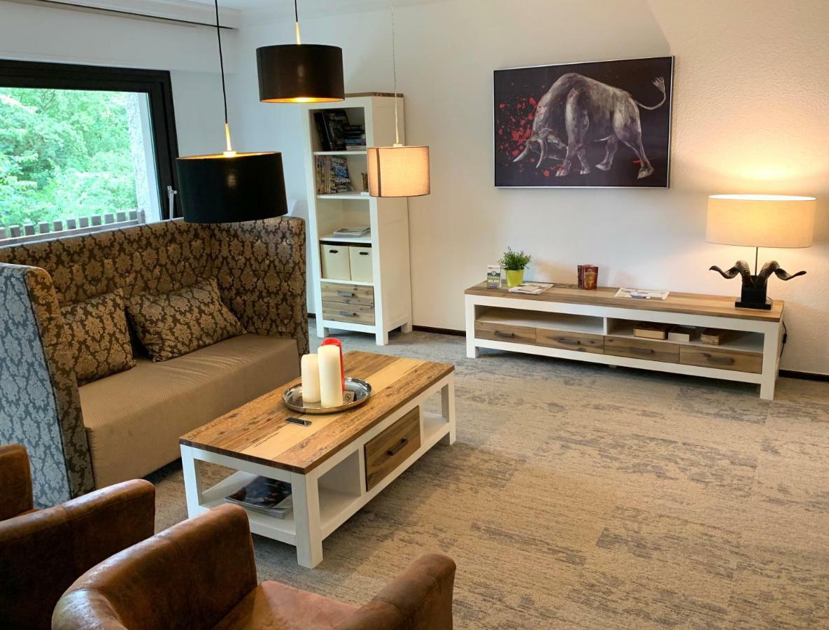 Besotel Erkrath- Schicke Fewo Oder Apartments Zentral Naehe Bahnhof Und Autobahn Im Neandertal Mit Glasfaser Wlan Und Freies Parken Extérieur photo